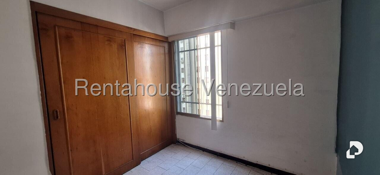 Apartamento en El Paraíso, Caracas – 14