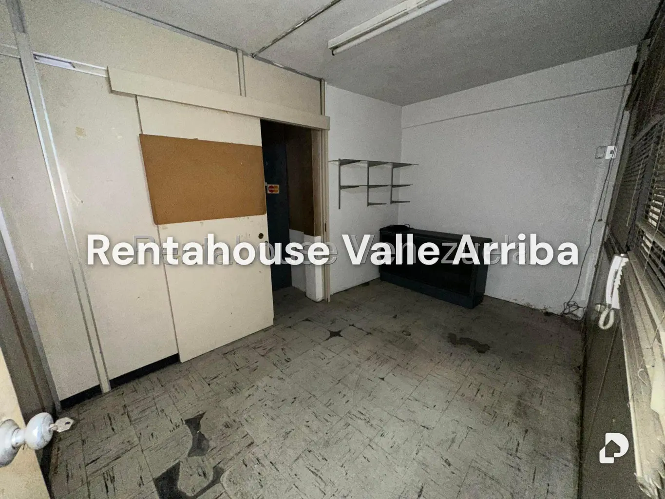 Local comercial en Los Caobos, Caracas – 18