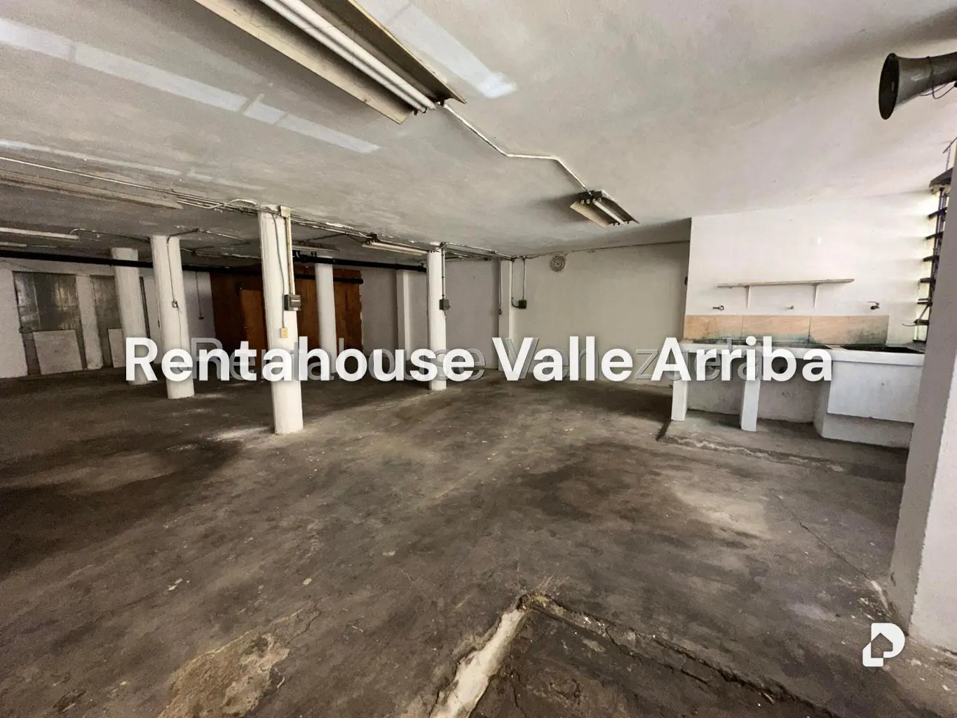Local comercial en Los Caobos, Caracas – 11