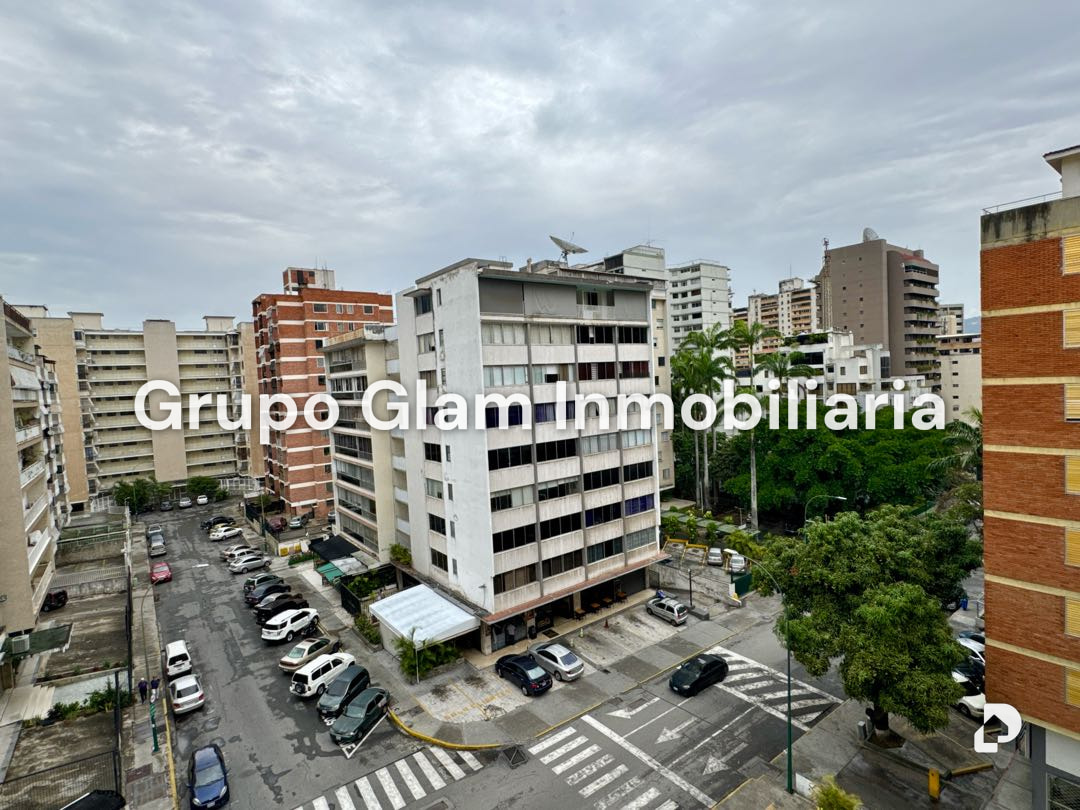 Apartamento en Los Palos Grandes, Caracas – 6