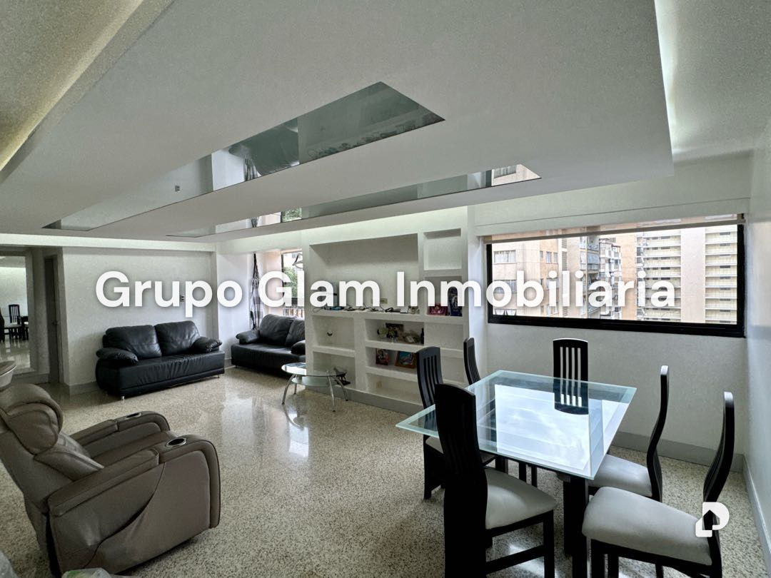 Apartamento en Los Palos Grandes, Caracas – 2