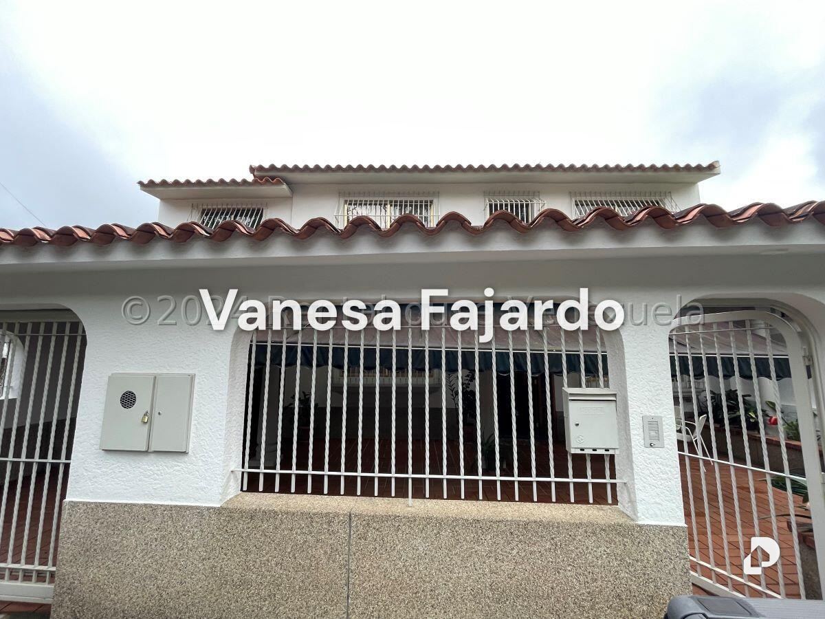 Casa en Los Castores, San Antonio de Los Altos – 3