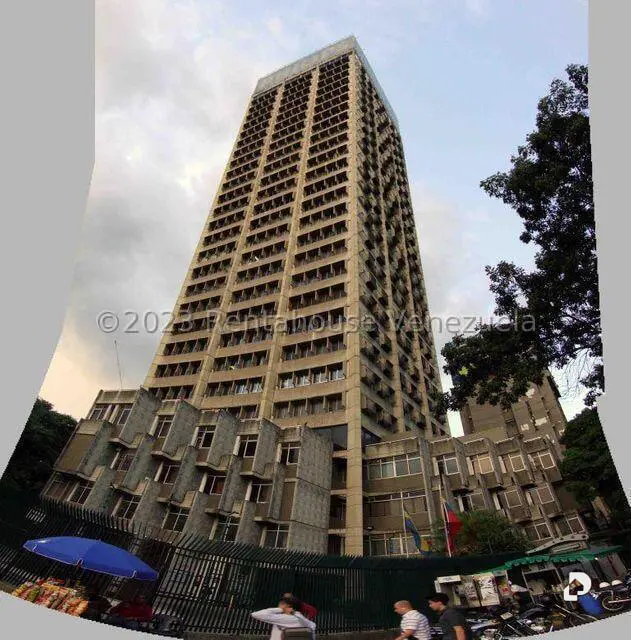 Local comercial en Los Caobos, Caracas – 1