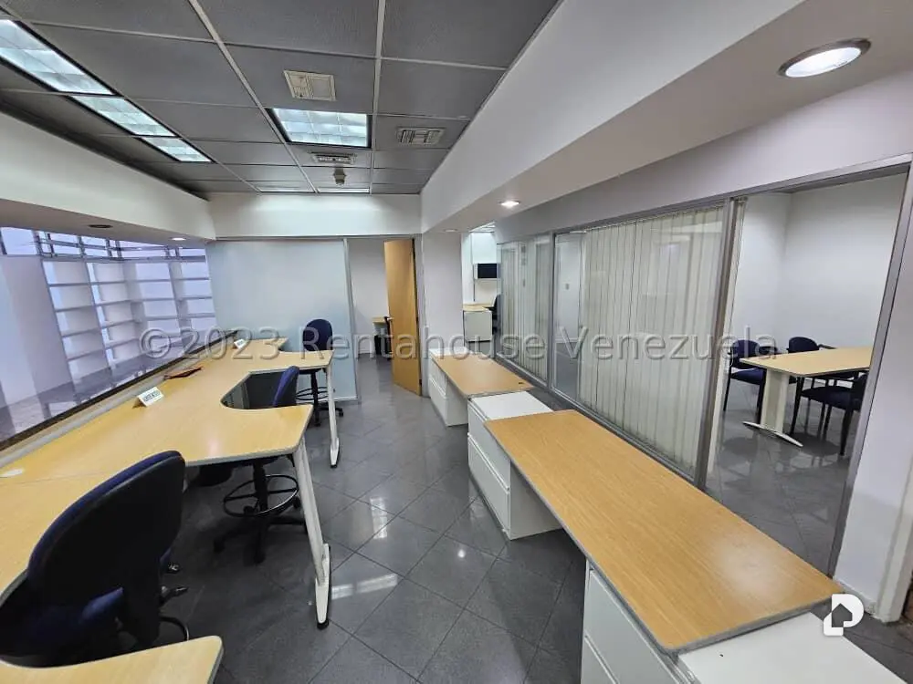 Local comercial en Los Caobos, Caracas – 16