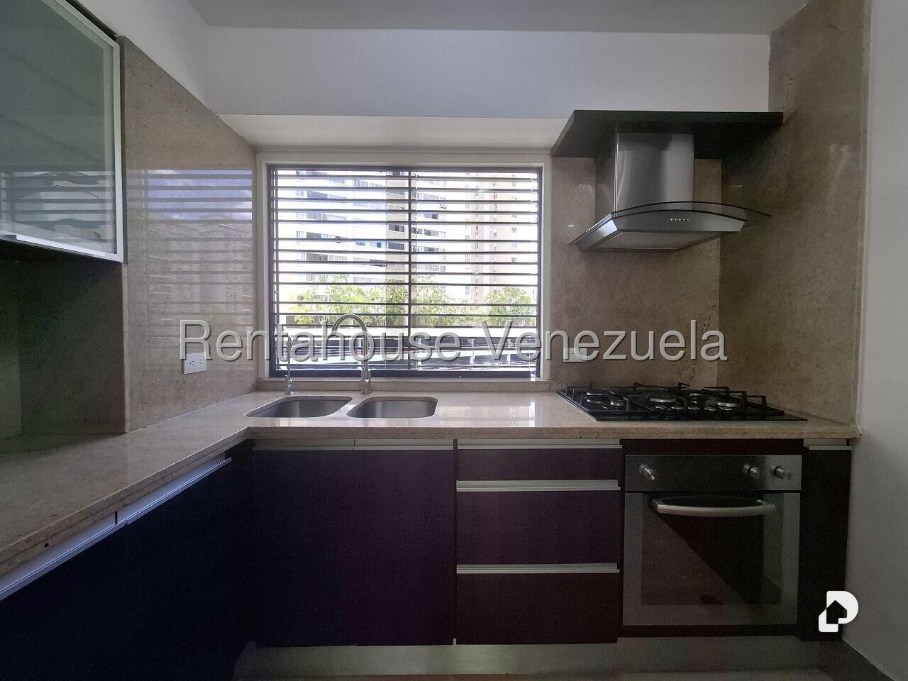 Apartamento en Santa Fe Norte, Caracas