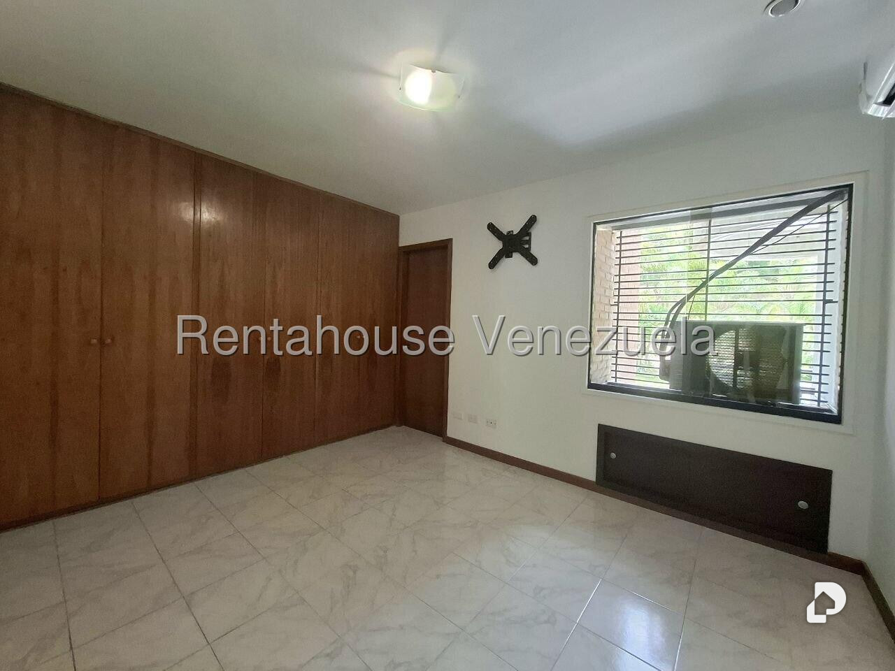 Apartamento en Santa Fe Norte, Caracas