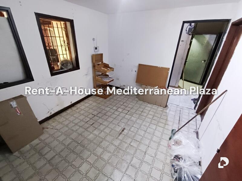 Local comercial en La Viña, Valencia – 12
