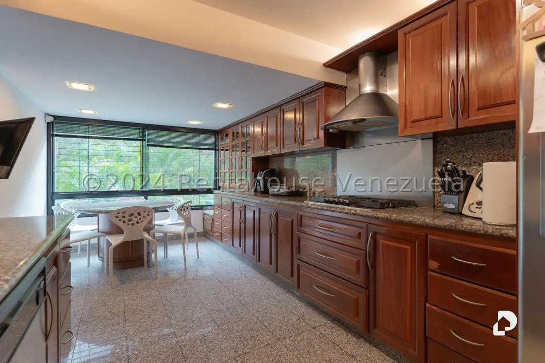 Apartamento en Lomas de La Lagunita, Caracas – 25
