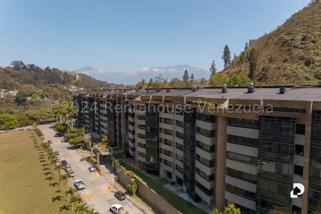 Apartamento en Lomas de La Lagunita, Caracas – 3