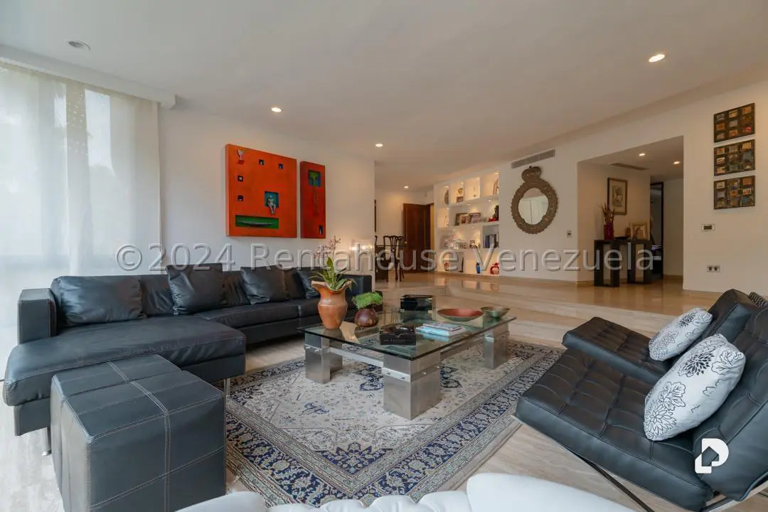 Apartamento en Lomas de La Lagunita, Caracas – 14