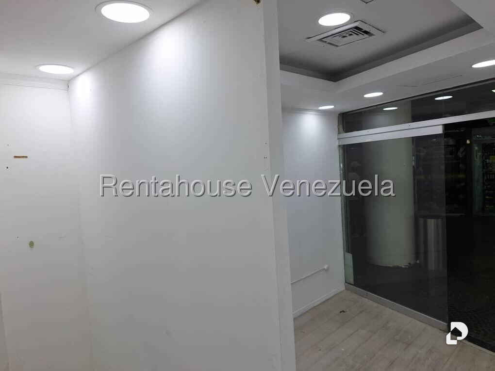 Local comercial en La Castellana, Caracas – 8