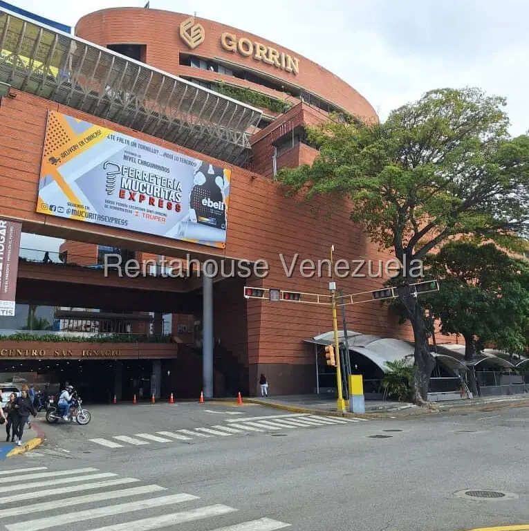 Local comercial en La Castellana, Caracas - 1