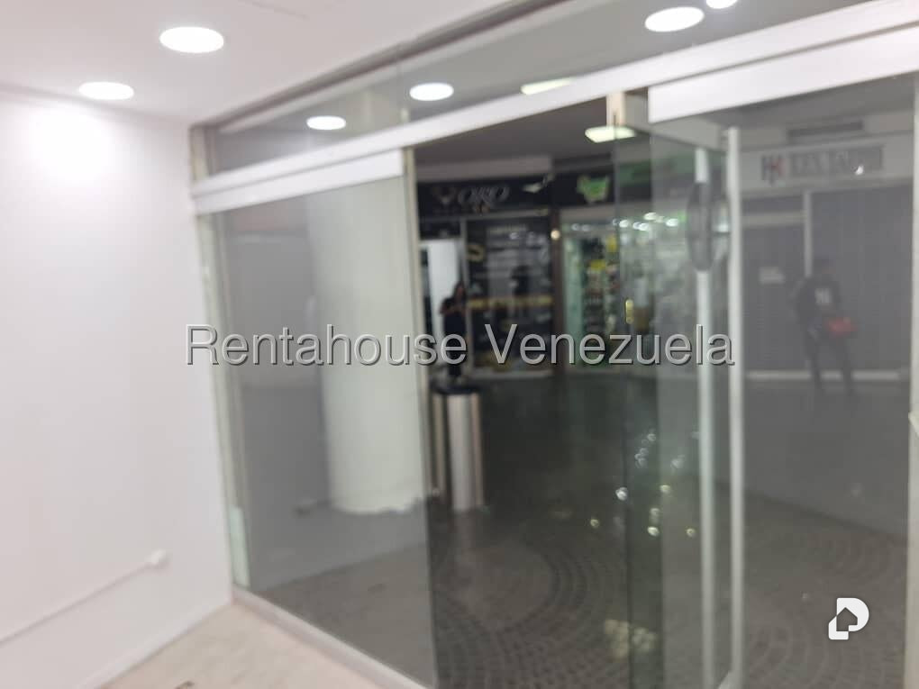 Local comercial en La Castellana, Caracas – 7