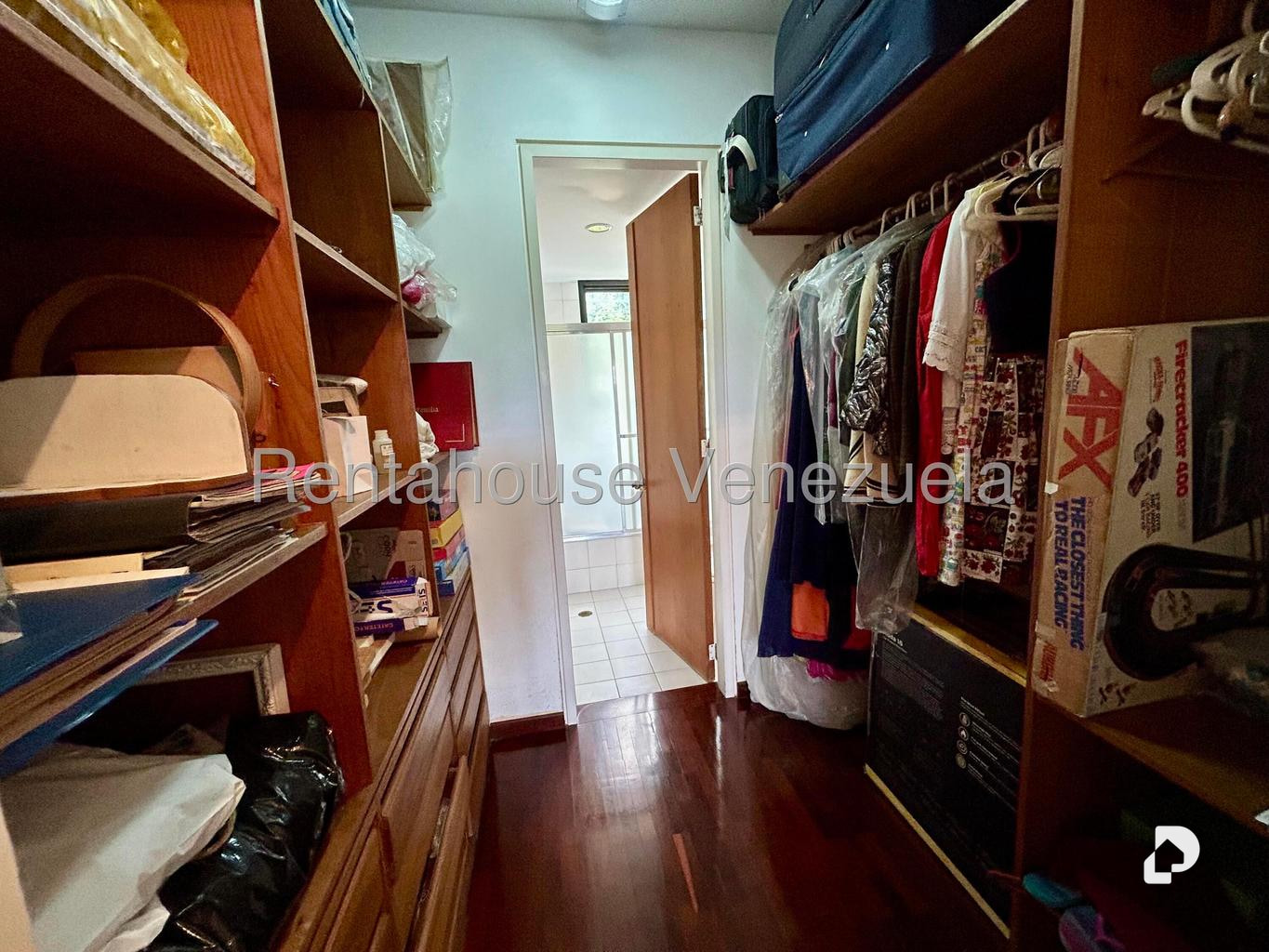 Apartamento en Miranda, Caracas – 24