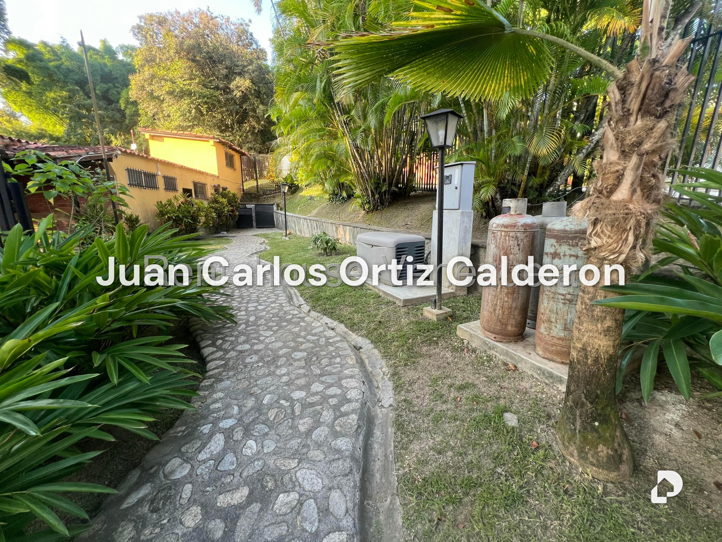 Casa en Los Geranios, Caracas – 12