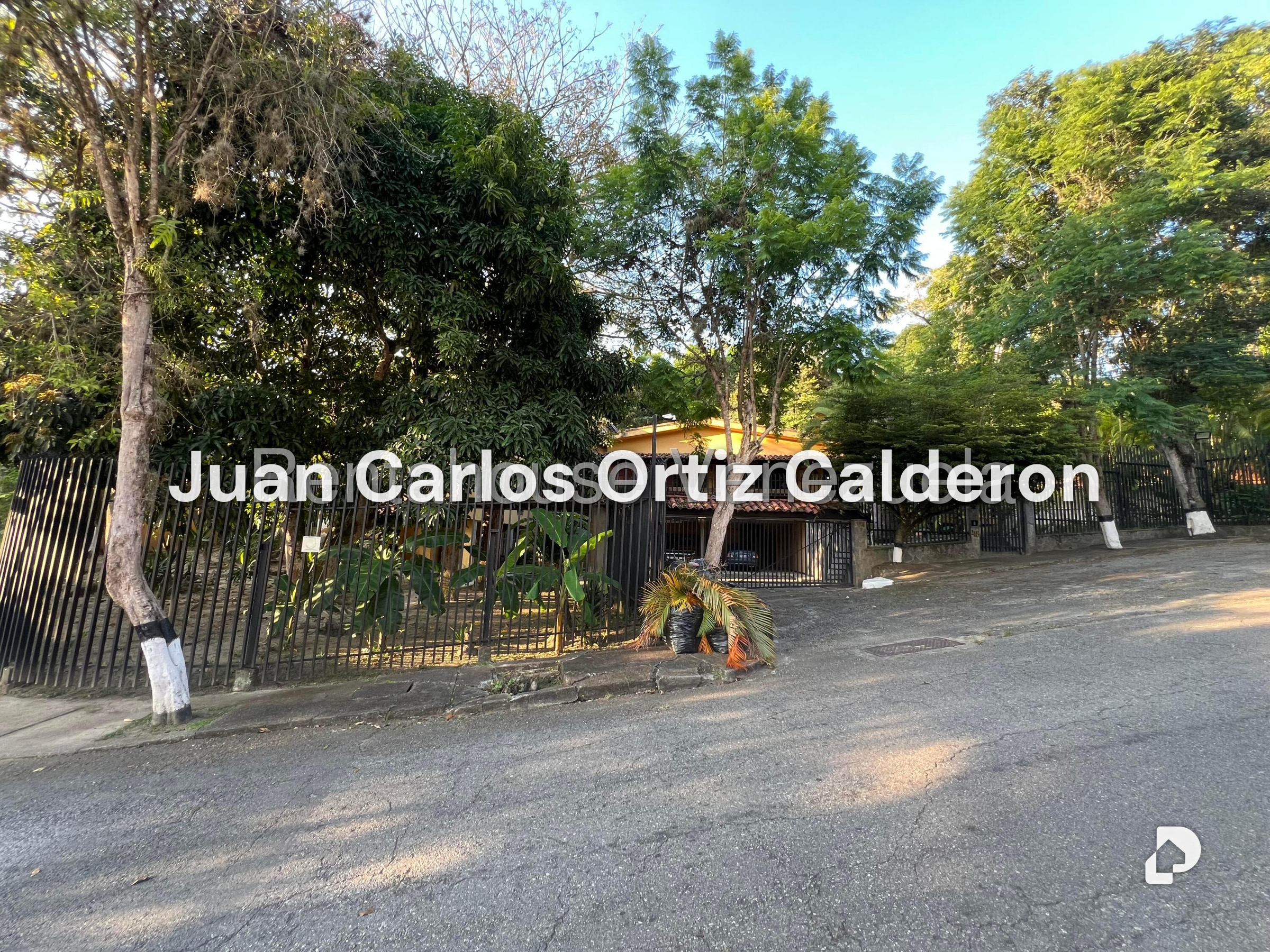 Casa en Los Geranios, Caracas – 2