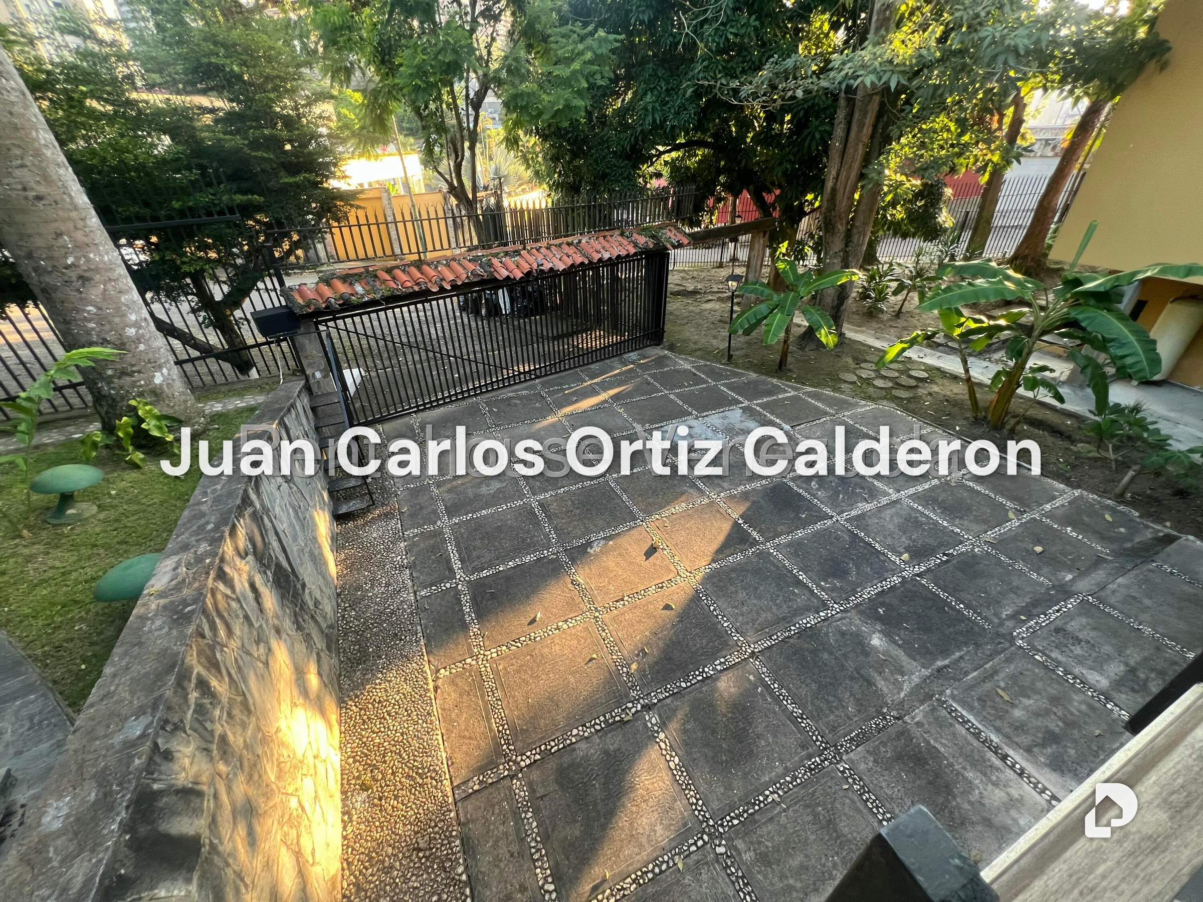 Casa en Los Geranios, Caracas – 22
