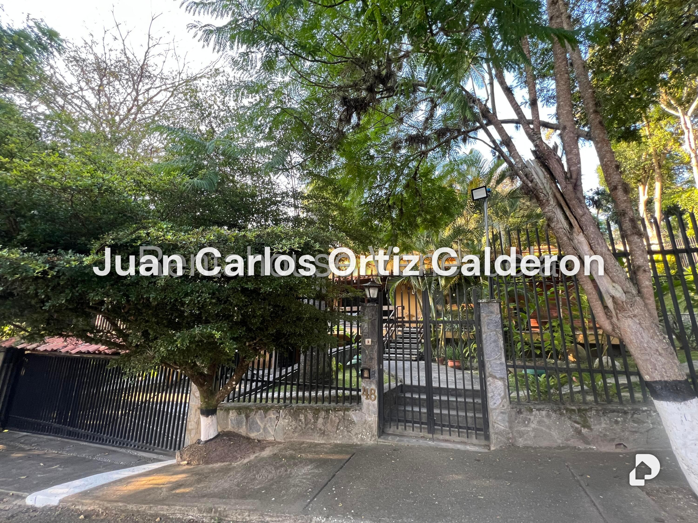 Casa en Los Geranios, Caracas – 5