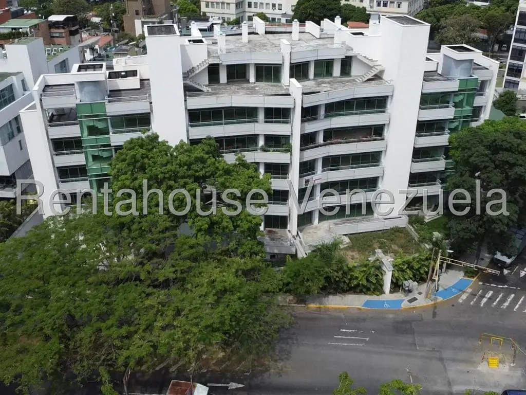 Apartment in La Castellana, Caracas - 1