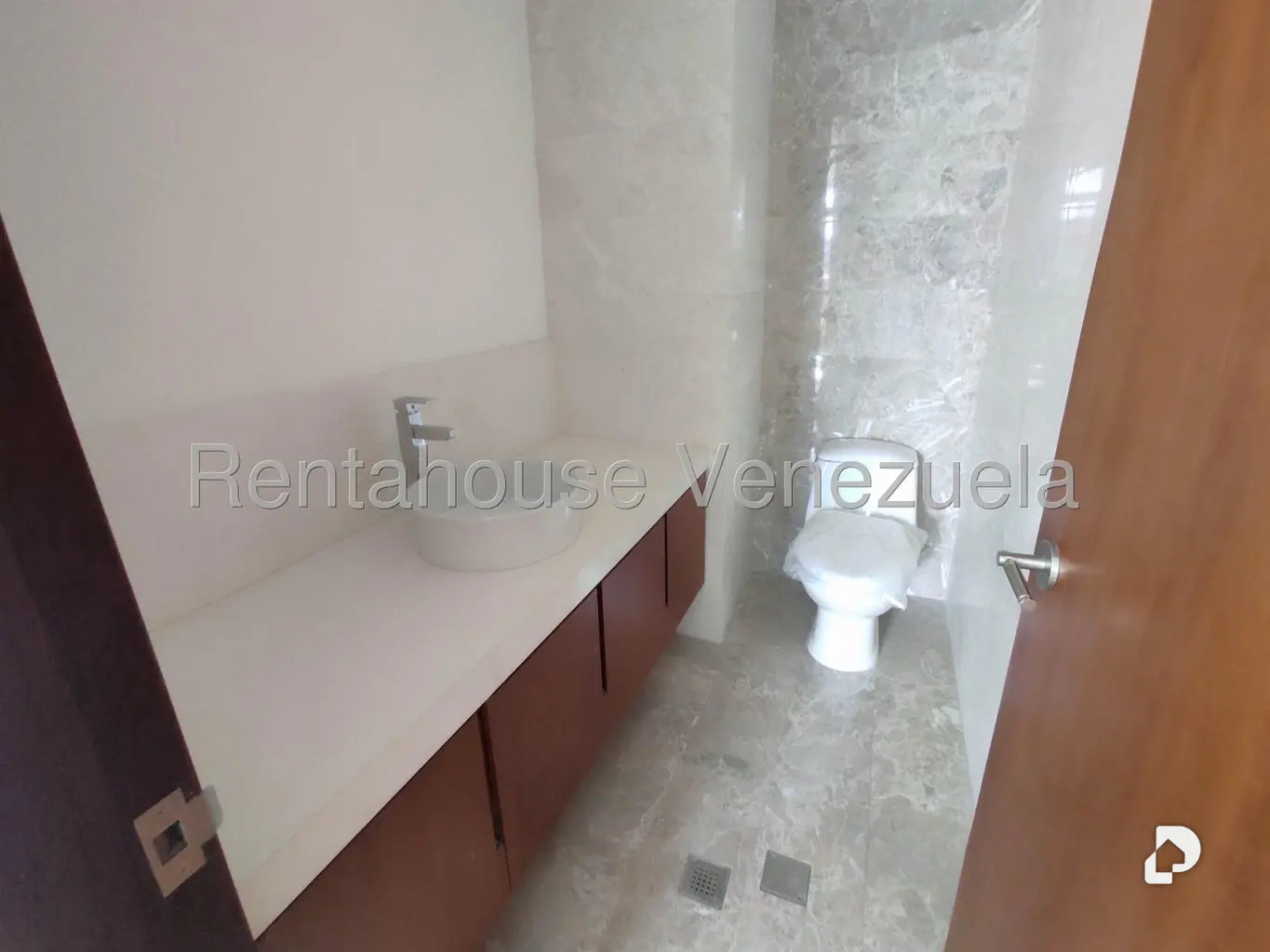 Apartment in La Castellana, Caracas – 21