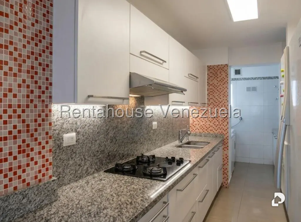 Apartamento en Los Palos Grandes, Caracas – 5