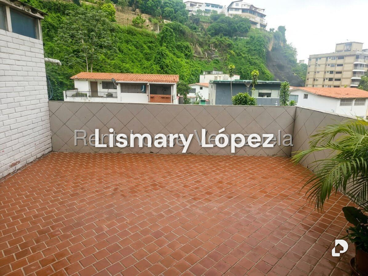Apartamento en Santa Mónica, Caracas – 11