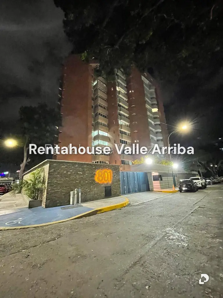 Apartamento en El Rosal, Caracas – 30