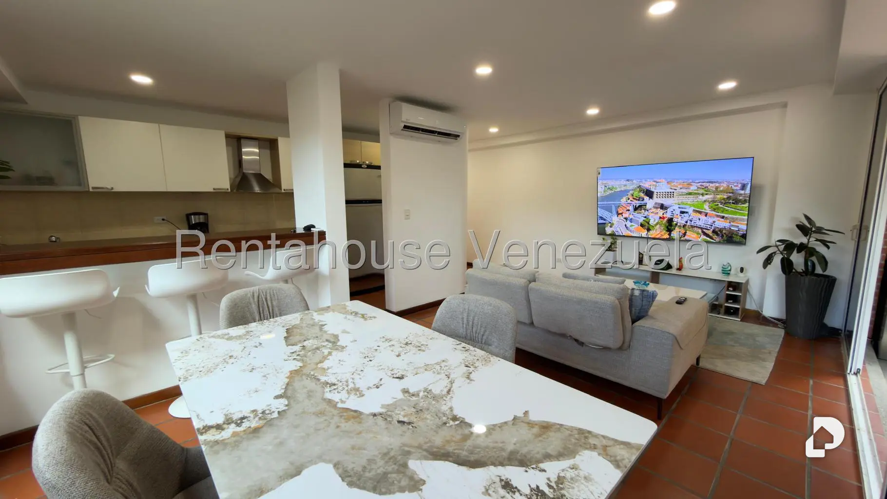 Apartamento en Lomas del Sol, Caracas