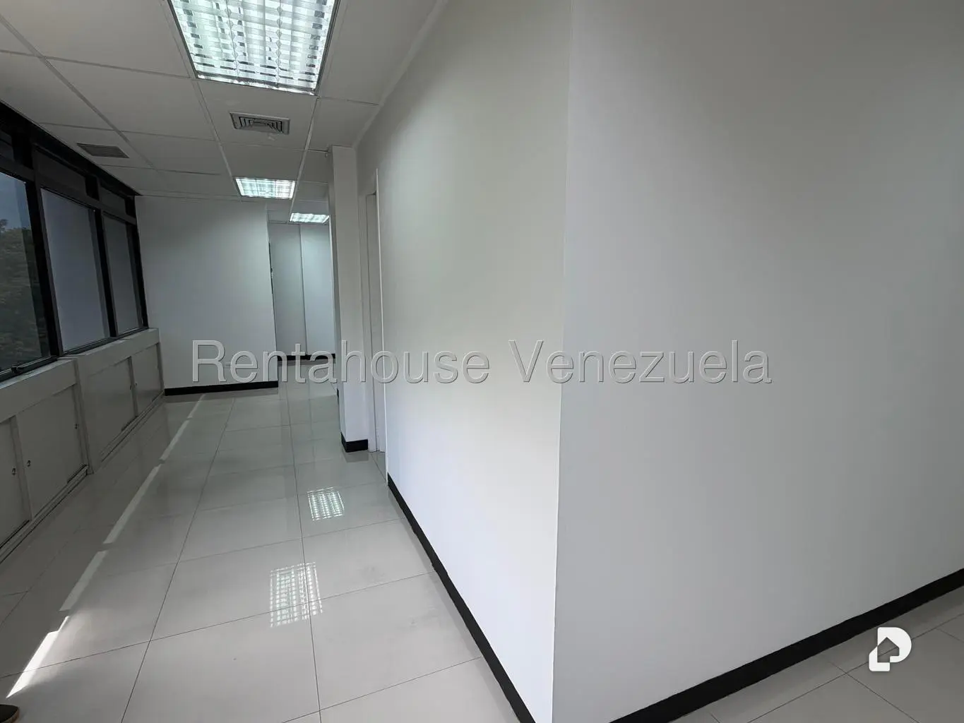 Oficina en Los Samanes, Caracas – 4