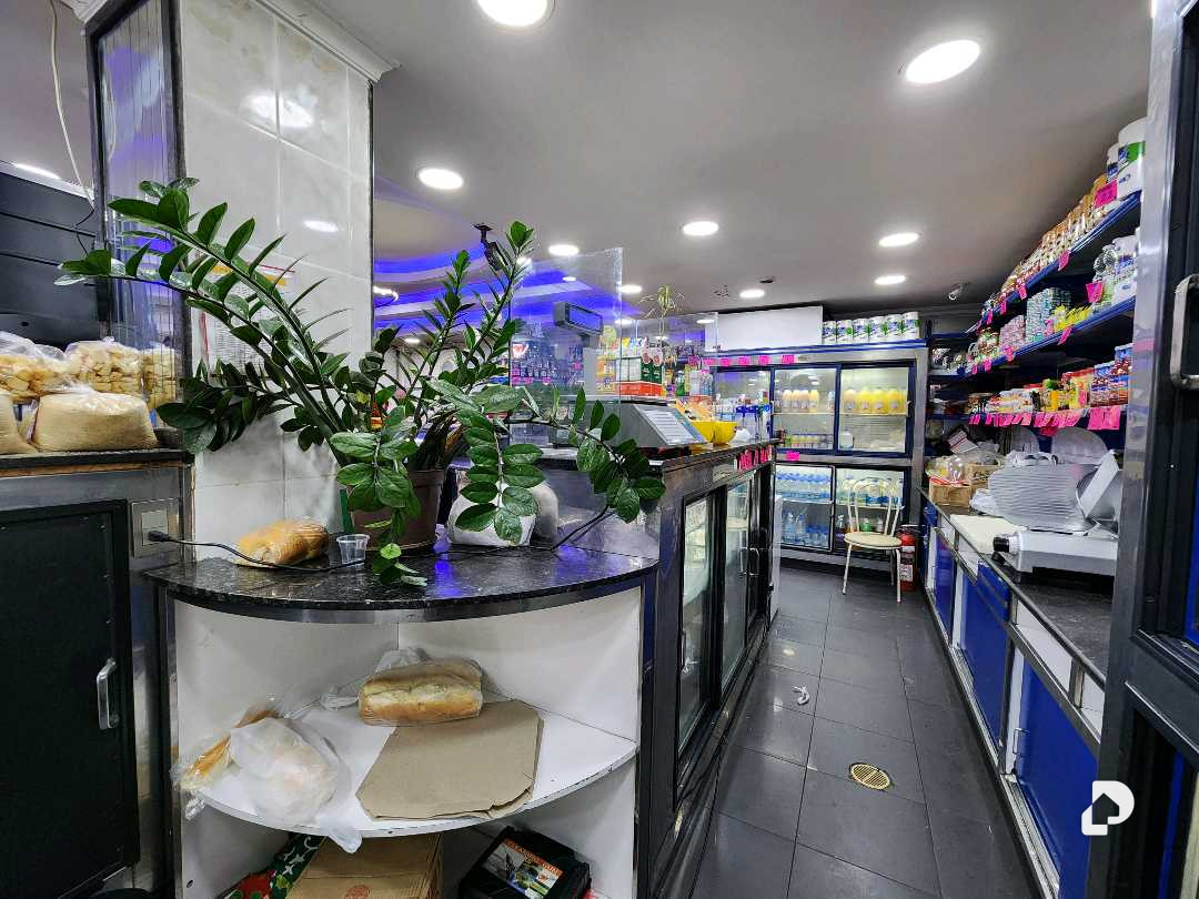Local comercial en Colinas de Bello Monte, Caracas – 8