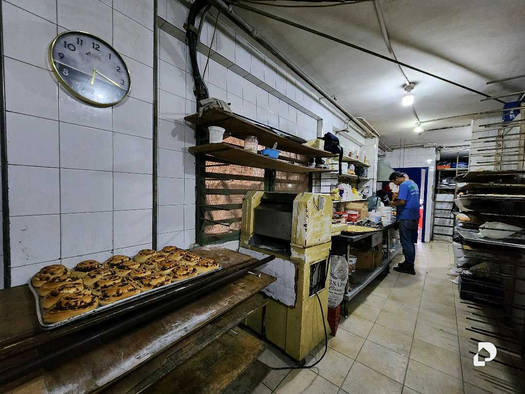 Local comercial en Colinas de Bello Monte, Caracas – 13