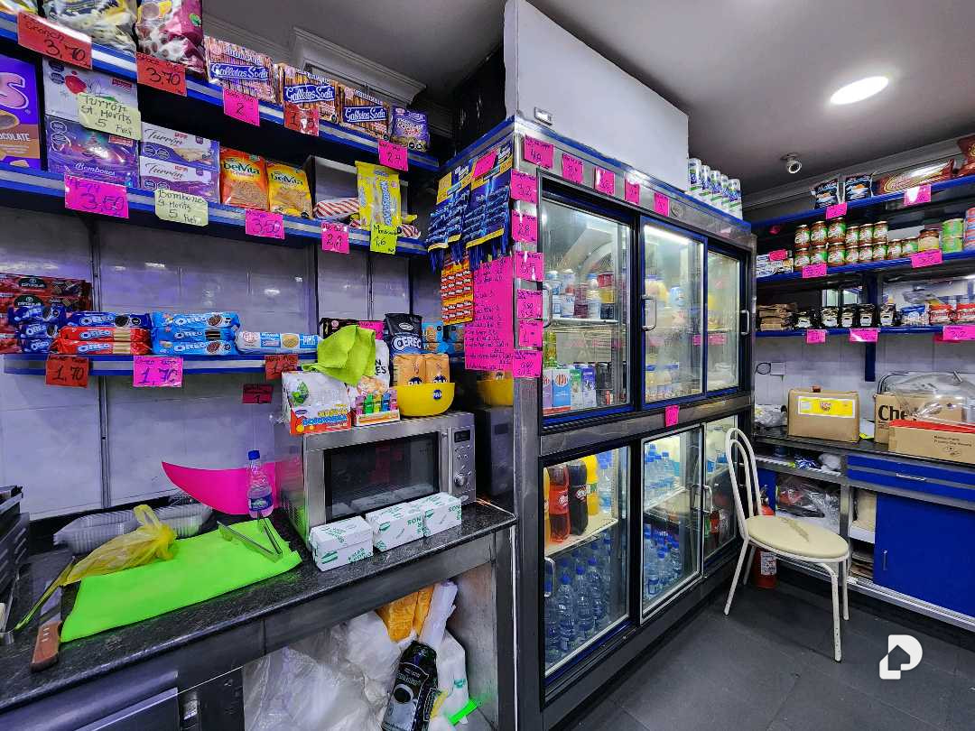 Local comercial en Colinas de Bello Monte, Caracas – 3