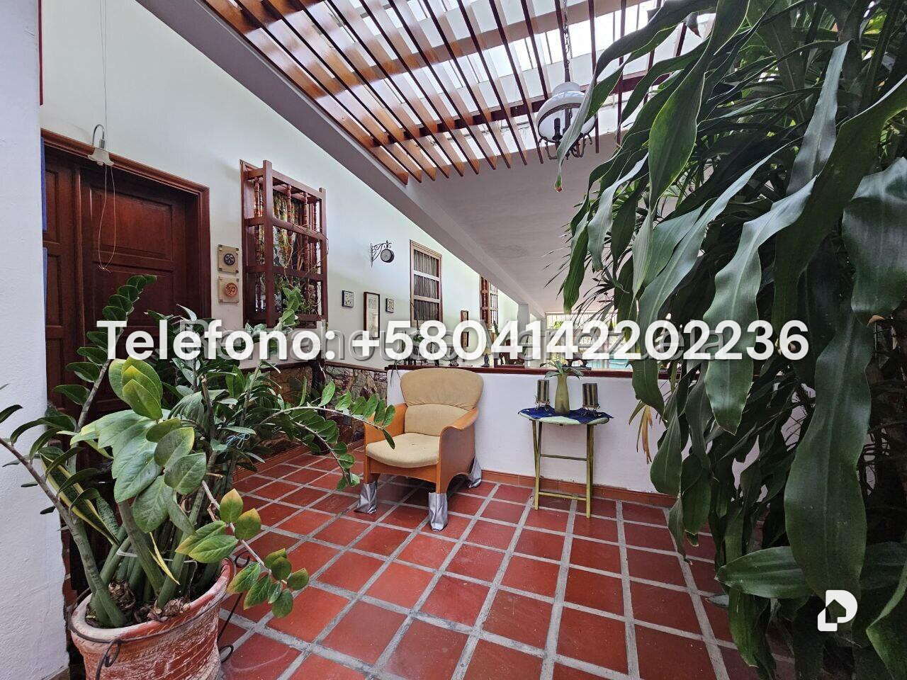 Casa en Los Palos Grandes, Caracas – 41