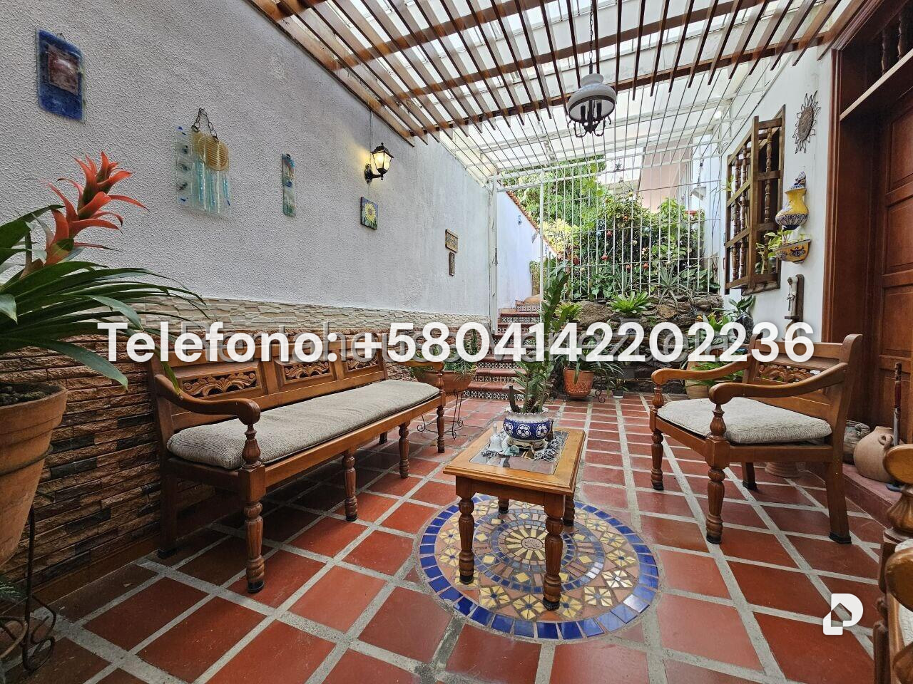 Casa en Los Palos Grandes, Caracas – 40
