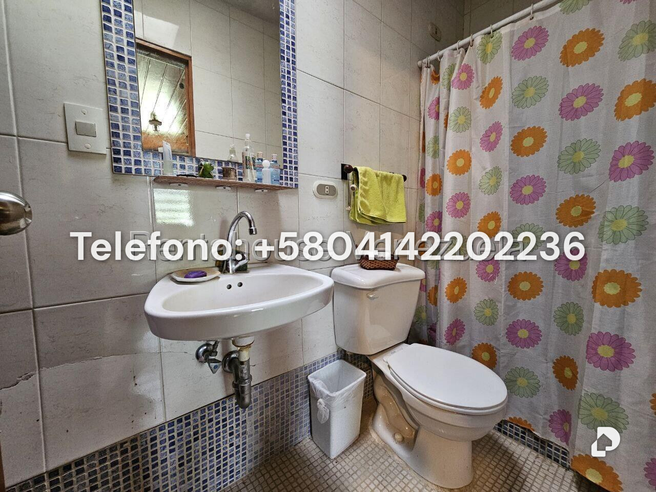 Casa en Los Palos Grandes, Caracas – 62