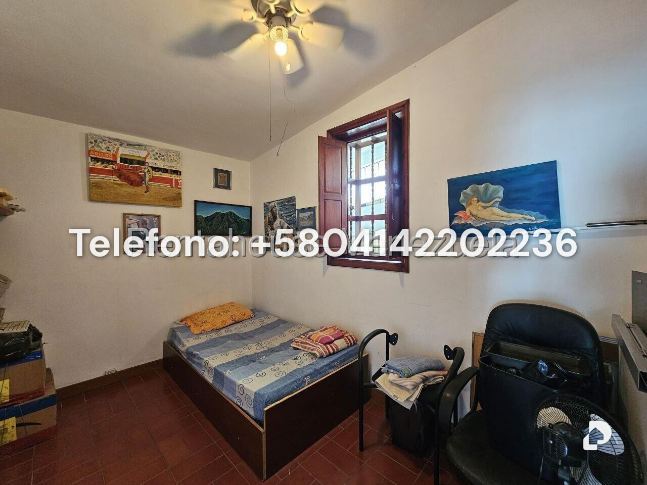 Casa en Los Palos Grandes, Caracas – 69
