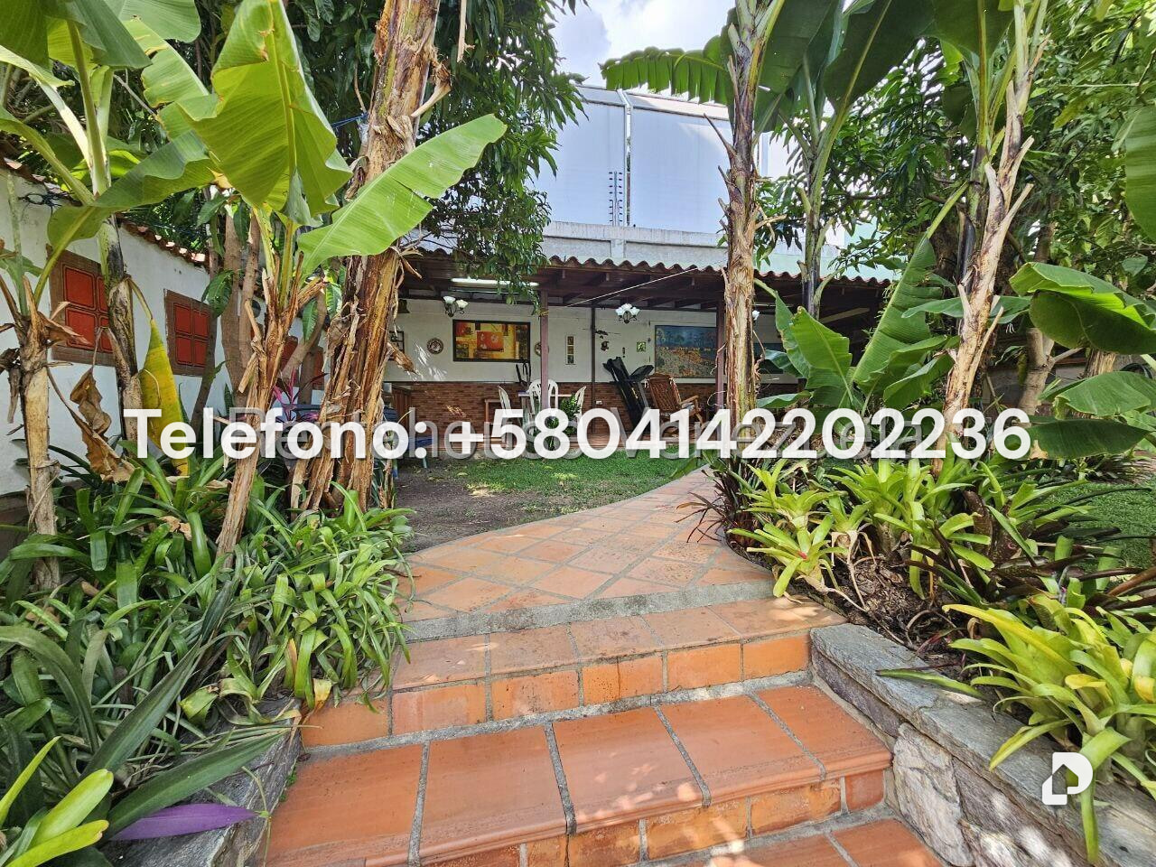 Casa en Los Palos Grandes, Caracas – 48