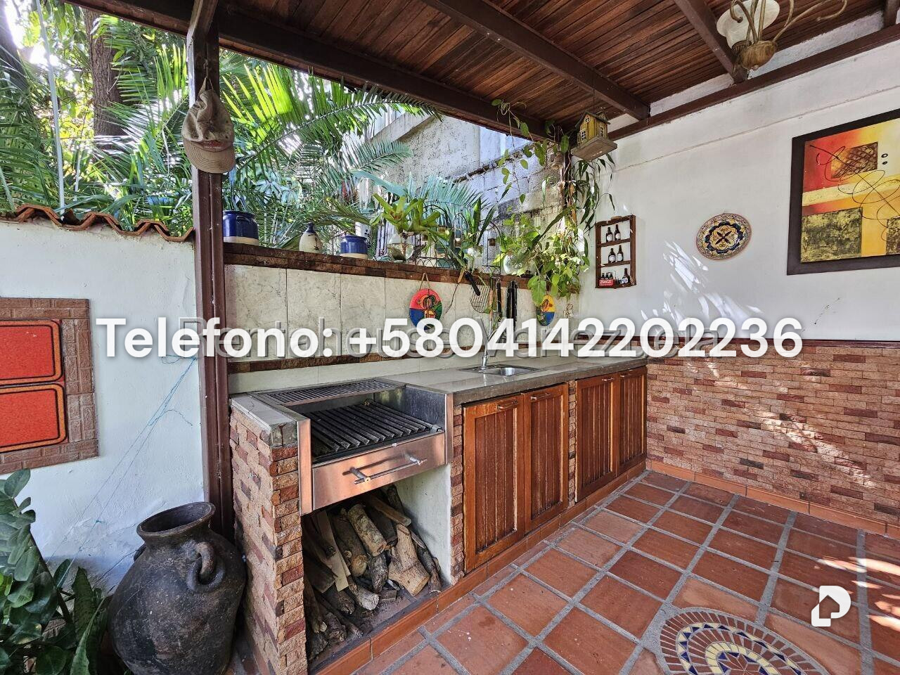 Casa en Los Palos Grandes, Caracas – 53