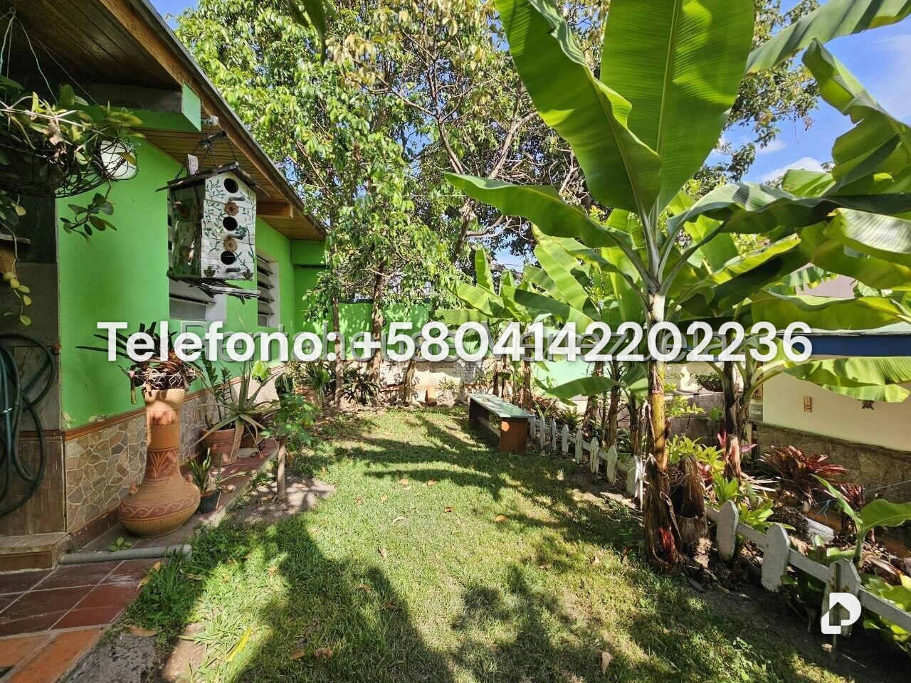 Casa en Los Palos Grandes, Caracas – 57