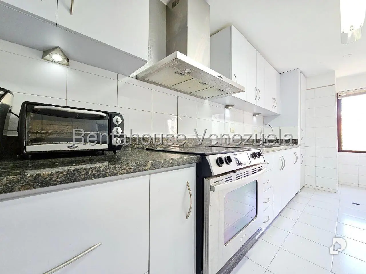 Apartamento en El Cigarral, Caracas – 15