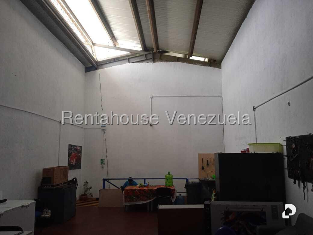 Local comercial en Guatire – 20