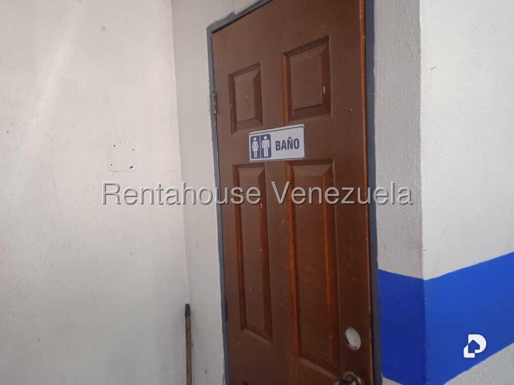 Local comercial en Guatire – 14