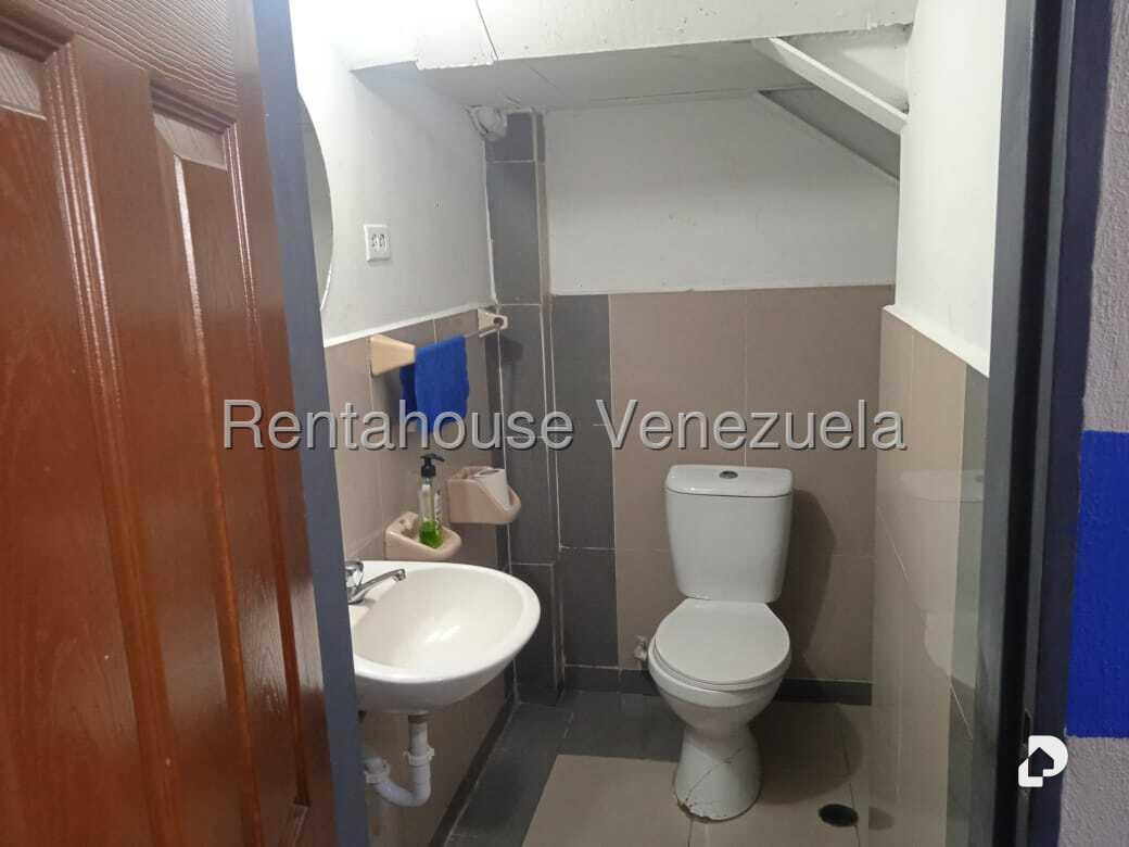Local comercial en Guatire – 15