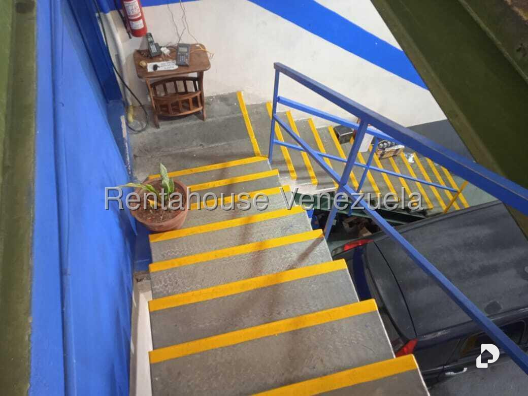 Local comercial en Guatire – 13