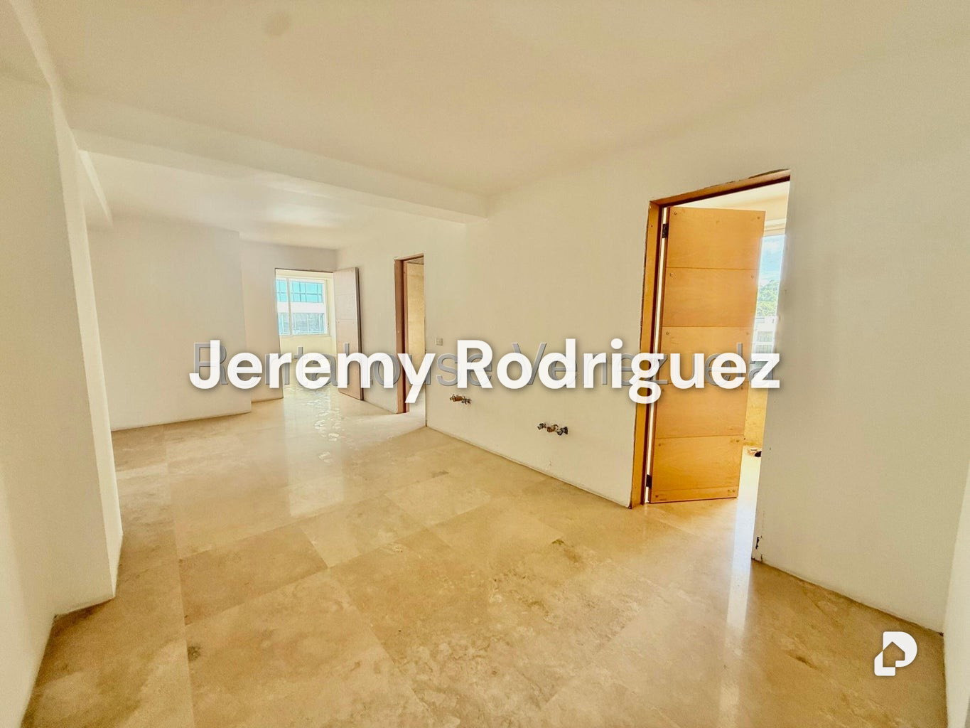 Apartamento en Las Mercedes, Caracas – 14