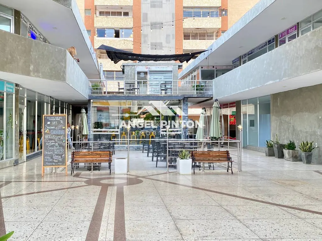 Commercial space in Maracaibo - 1