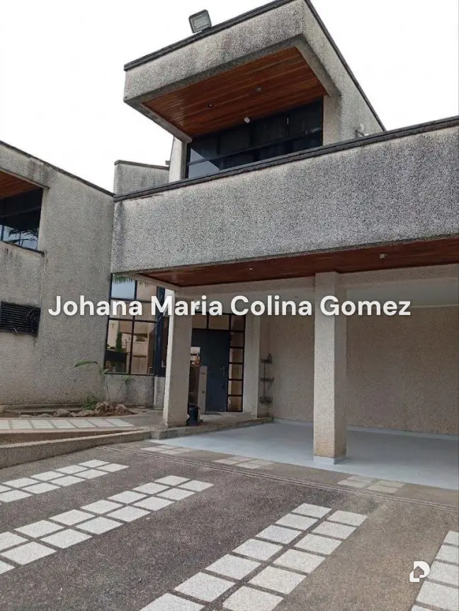 House in Lomas de La Lagunita, Caracas – 5