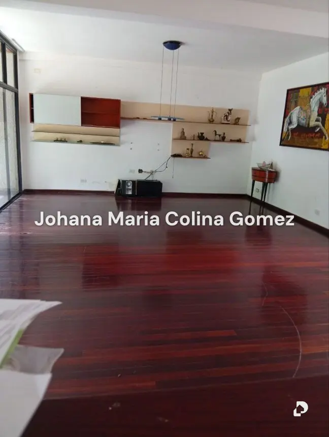 House in Lomas de La Lagunita, Caracas – 10
