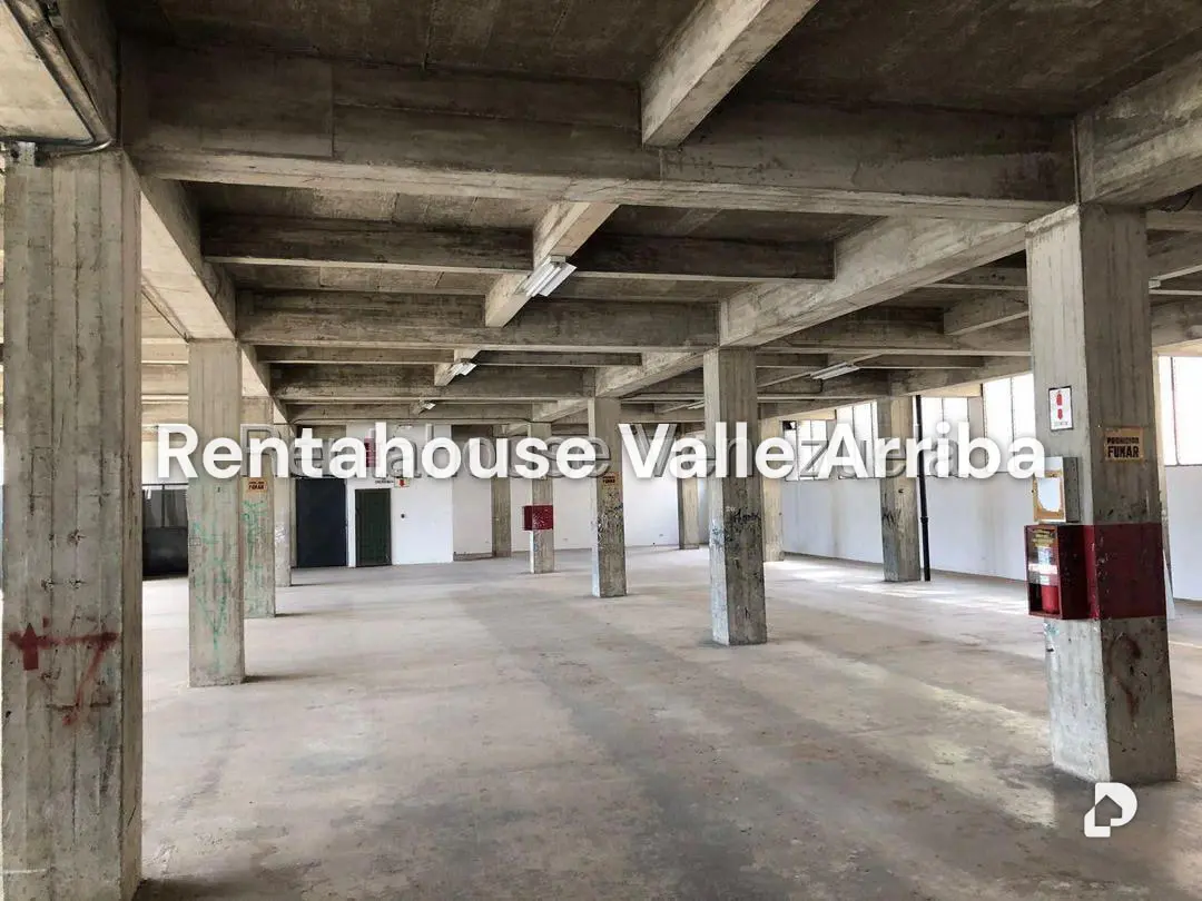 Local comercial en Macarao, Caracas – 11