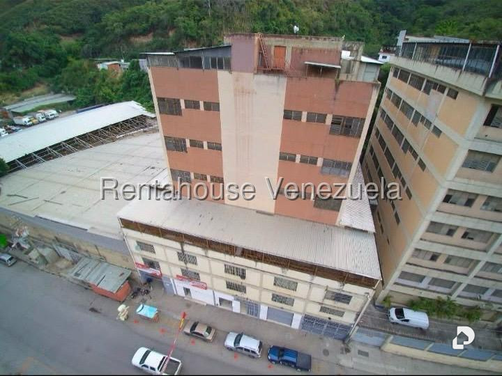 Local comercial en Macarao, Caracas – 2